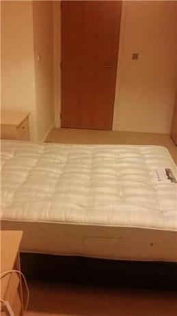 1 bedroom Flat Share...